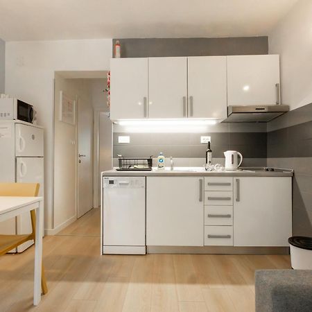 Apartments Krzanic Podgora Eksteriør billede